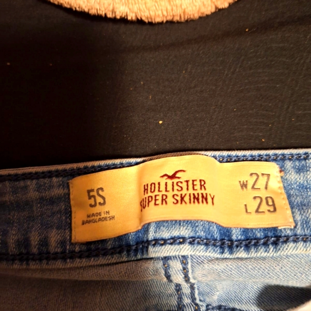 Hollister jeans